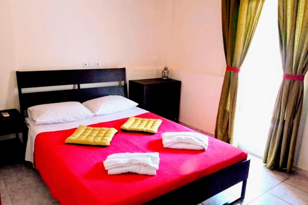 Giorgos Apartments Skála Foúrkas 객실 사진